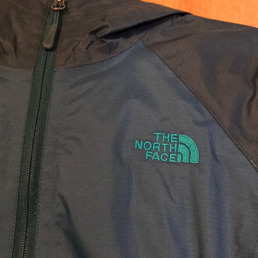 North Face Spring Jacket - Picture 2 of 4
